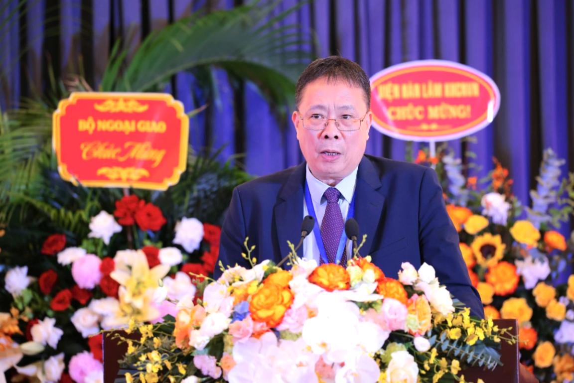 Chủ tich LHHVN IX.jpg