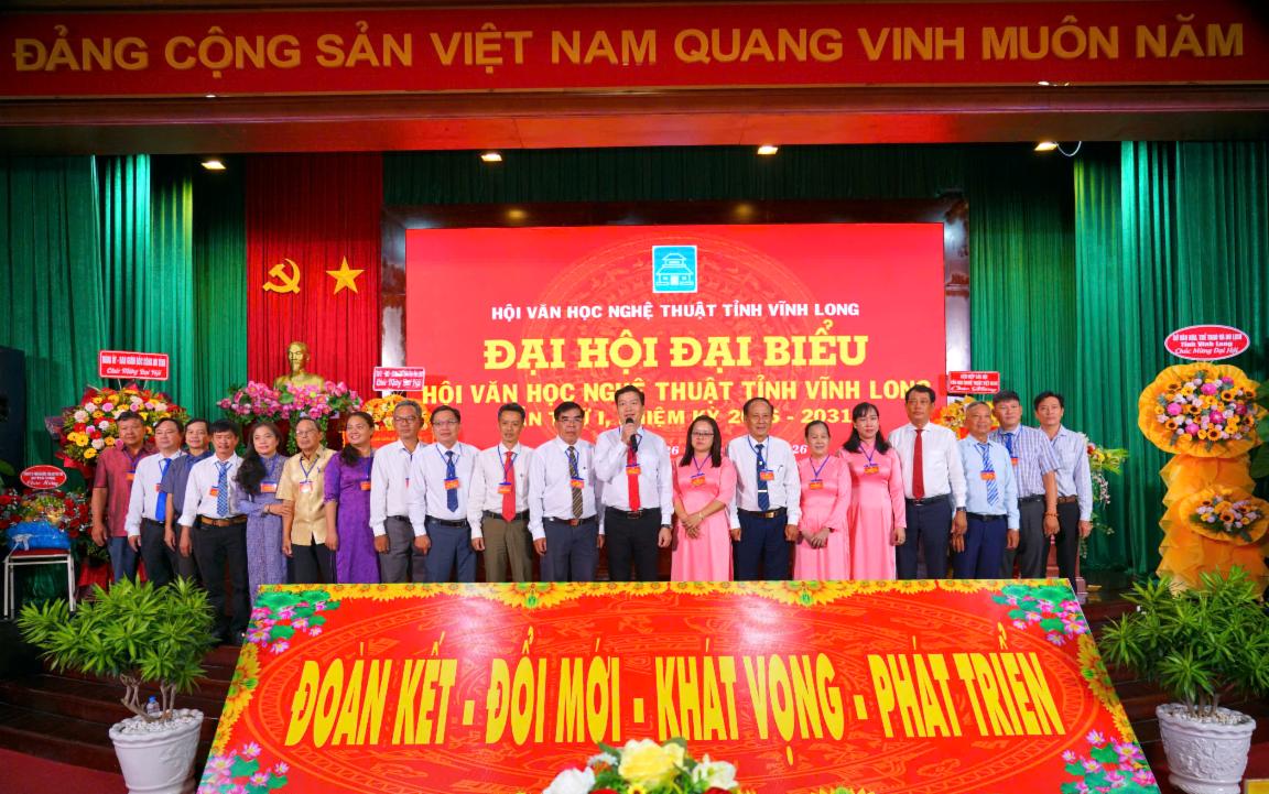 RA MAT.jpg